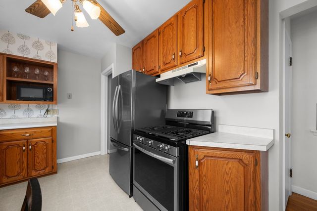 3017 37th Avenue, Rock Island, IL 61201