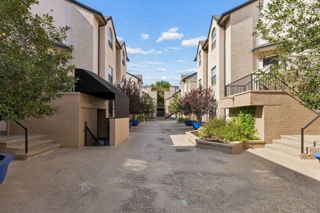 3901 Travis Street 100, Dallas, TX 75204