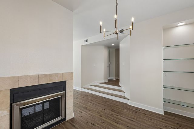 3901 Travis Street 100, Dallas, TX 75204