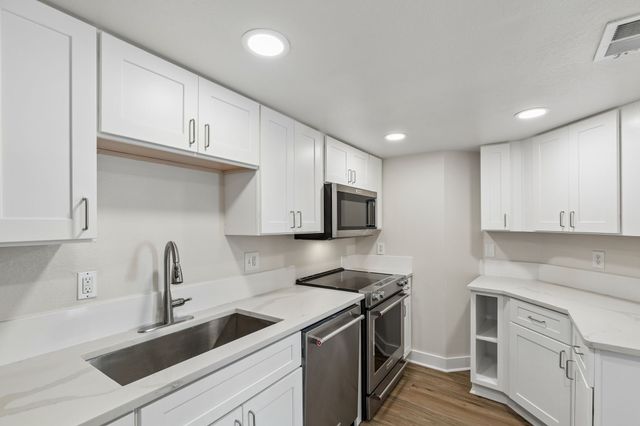 3901 Travis Street 100, Dallas, TX 75204