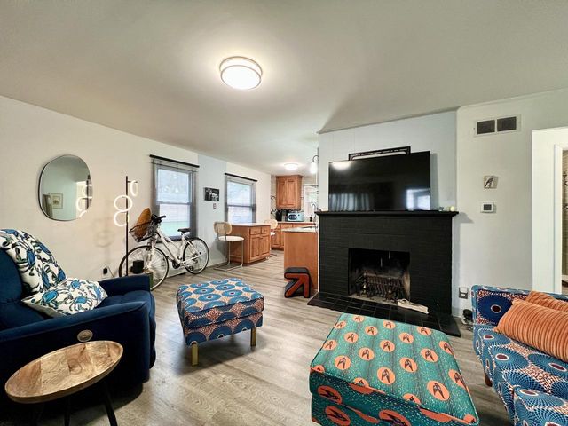 6116 W Oklahoma AVENUE, Milwaukee, WI 53219