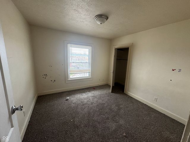 270 E Parkview Avenue, Indianapolis, IN 46201