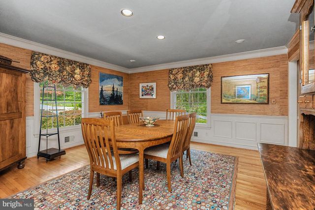 1018 BROOKLANDWOOD RD, Lutherville Timonium, MD 21093