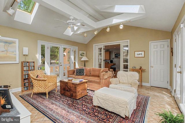 1018 BROOKLANDWOOD RD, Lutherville Timonium, MD 21093