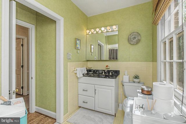 1018 BROOKLANDWOOD RD, Lutherville Timonium, MD 21093