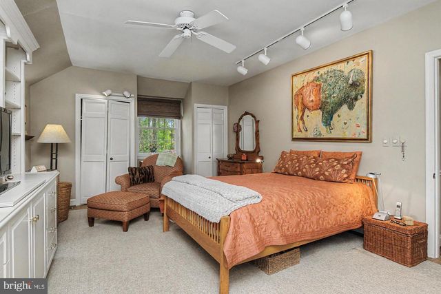 1018 BROOKLANDWOOD RD, Lutherville Timonium, MD 21093