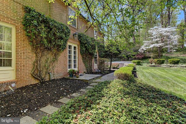 1018 BROOKLANDWOOD RD, Lutherville Timonium, MD 21093