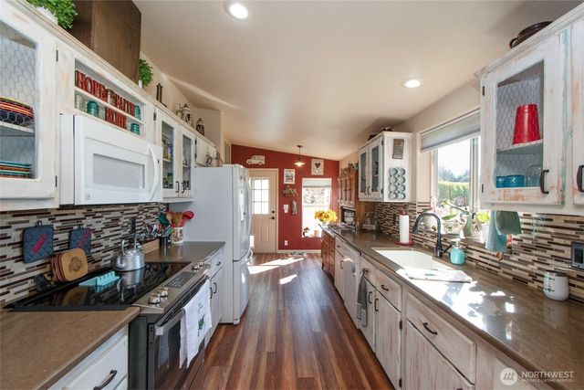 30 Big Sky Lane, Sequim, WA 98382