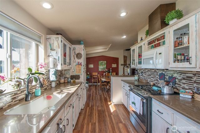 30 Big Sky Lane, Sequim, WA 98382