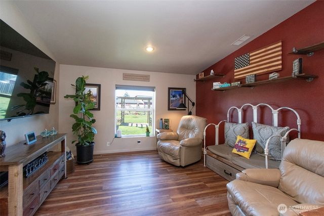 30 Big Sky Lane, Sequim, WA 98382