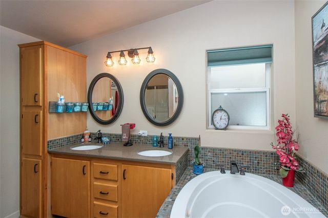 30 Big Sky Lane, Sequim, WA 98382