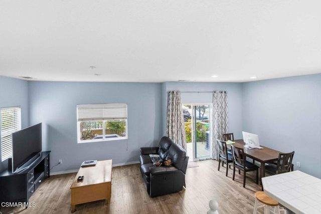 2632 Night Jasmine Drive, Simi Valley, CA 93065