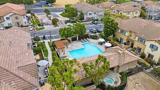 2632 Night Jasmine Drive, Simi Valley, CA 93065