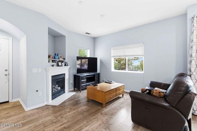2632 Night Jasmine Drive, Simi Valley, CA 93065