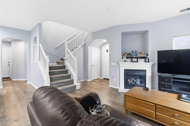 2632 Night Jasmine Drive, Simi Valley, CA 93065