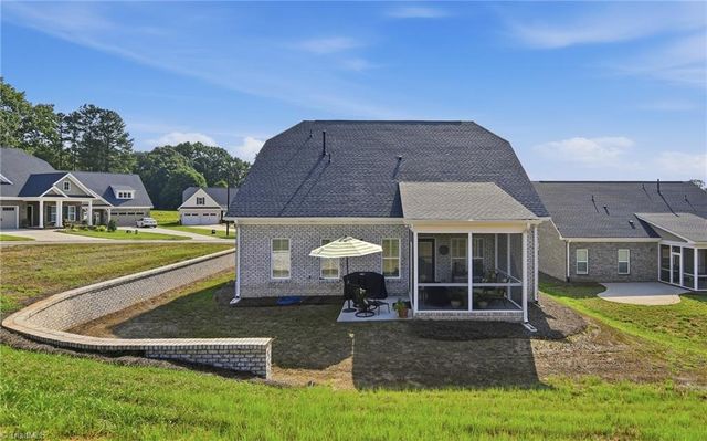 6047 Haywood Street, Clemmons, NC 27012