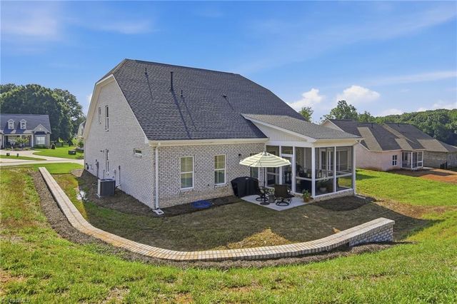 6047 Haywood Street, Clemmons, NC 27012