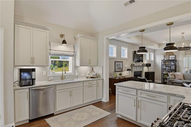6047 Haywood Street, Clemmons, NC 27012
