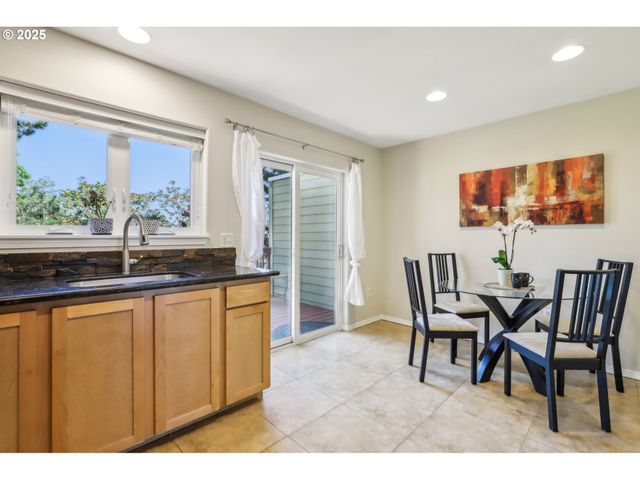 4412 Se 101ST Ave, Portland, OR 97266