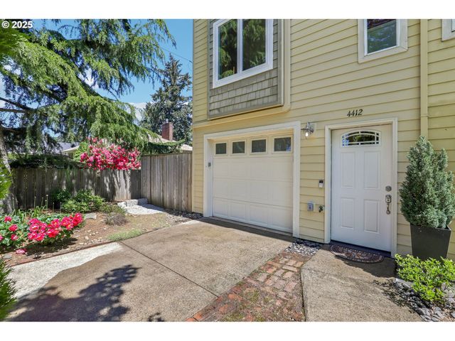 4412 Se 101ST Ave, Portland, OR 97266