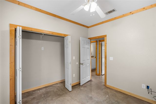 109 Rs County Road 3319, Emory, TX 75440