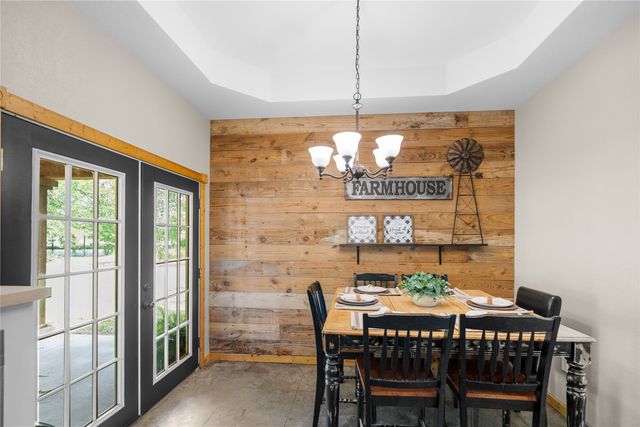 109 Rs County Road 3319, Emory, TX 75440