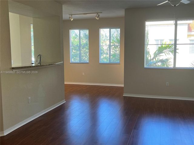 11016 Legacy Dr 306, Palm Beach Gardens, FL 33410