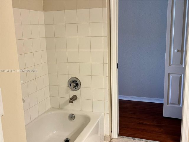 11016 Legacy Dr 306, Palm Beach Gardens, FL 33410