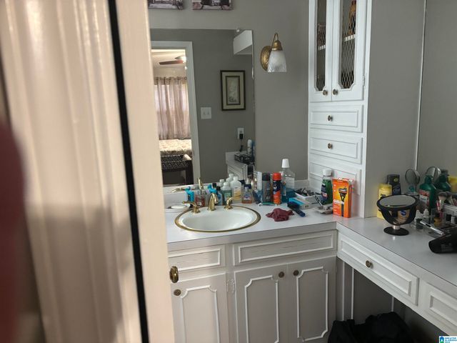 1021 SEDGEFIELD DRIVE, Sylacauga, AL 35150