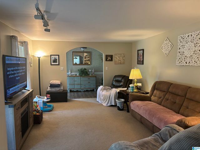 1021 SEDGEFIELD DRIVE, Sylacauga, AL 35150