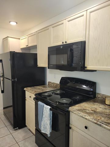 706 S Saint Martin Drive, Gilbert, AZ 85233