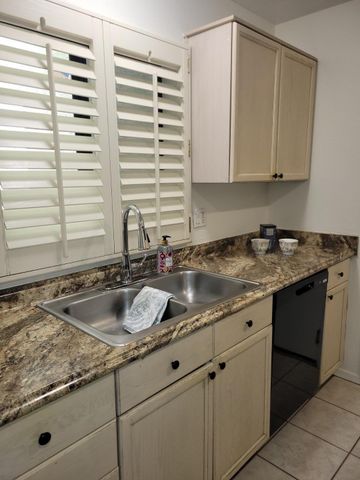 706 S Saint Martin Drive, Gilbert, AZ 85233