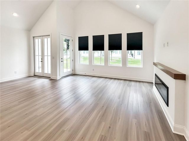 403 Burgundy Way, Woodstock, GA 30188