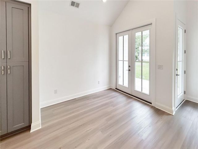 403 Burgundy Way, Woodstock, GA 30188