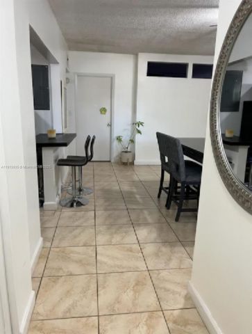 830 NE 199th St 102A, Miami, FL 33179