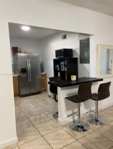 830 NE 199th St 102A, Miami, FL 33179