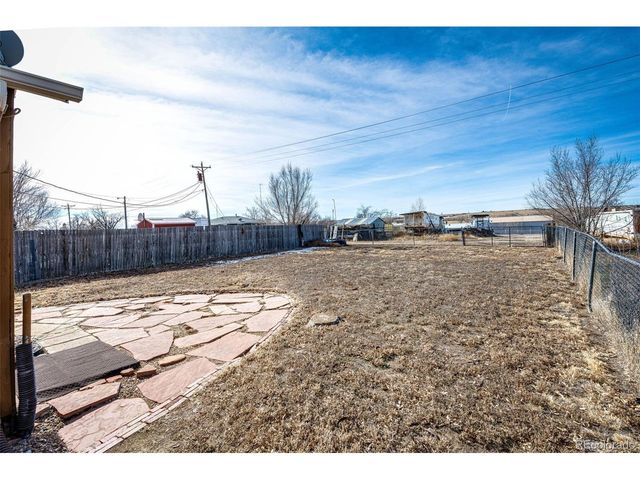 359 S Sherman St, Byers, CO 80103