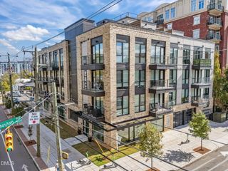 615 W Peace Street 307, Raleigh, NC 27605