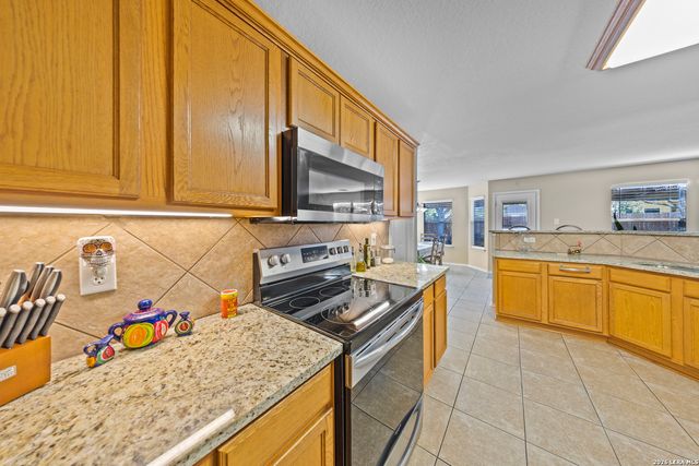 307 Big Hawk, New Braunfels, TX 78130