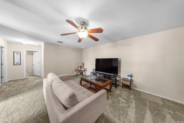 307 Big Hawk, New Braunfels, TX 78130