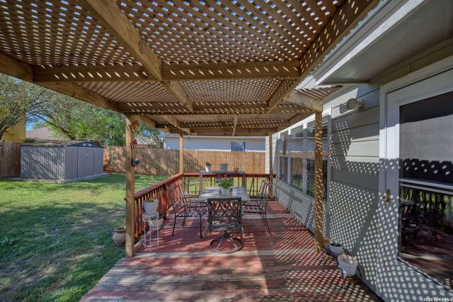 307 Big Hawk, New Braunfels, TX 78130