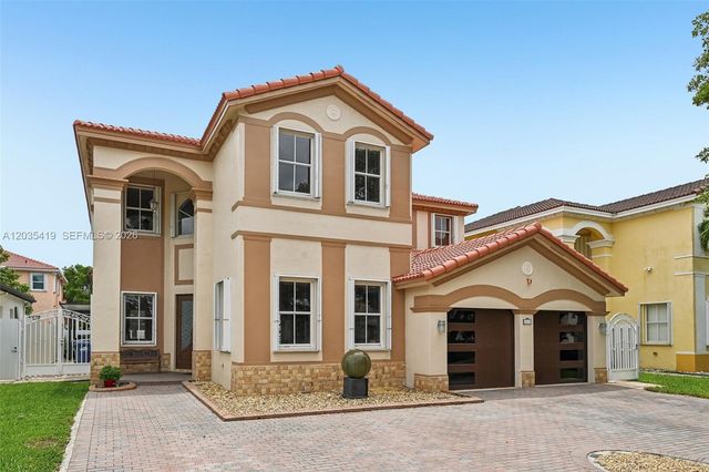 18159 NW 90th Avenue, Hialeah, FL 33018