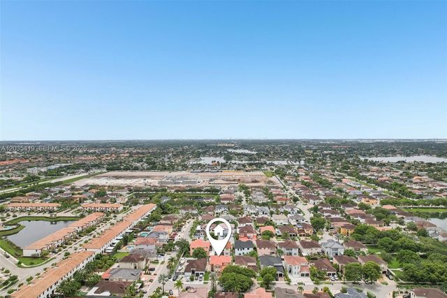 18159 NW 90th Avenue, Hialeah, FL 33018