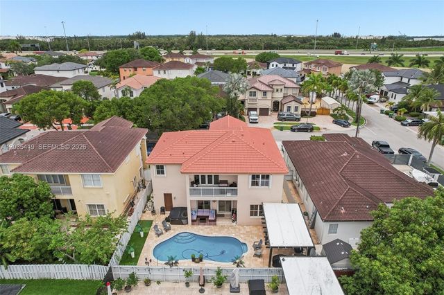 18159 NW 90th Avenue, Hialeah, FL 33018