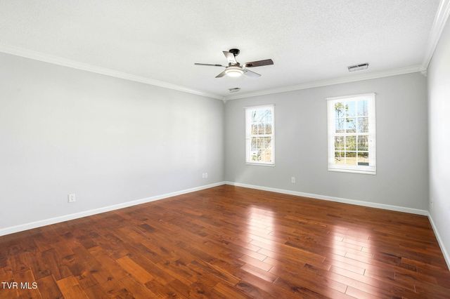 3914 Leaf Point, Kingsport, TN 37663