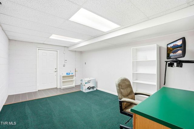 3914 Leaf Point, Kingsport, TN 37663