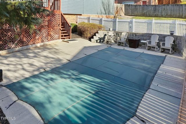 3914 Leaf Point, Kingsport, TN 37663