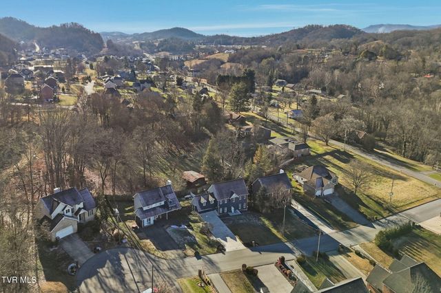 3914 Leaf Point, Kingsport, TN 37663