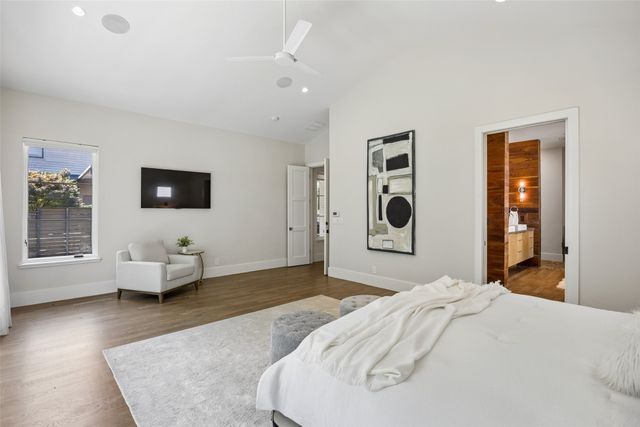 6726 Lake Circle Drive, Dallas, TX 75214