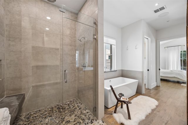 6726 Lake Circle Drive, Dallas, TX 75214